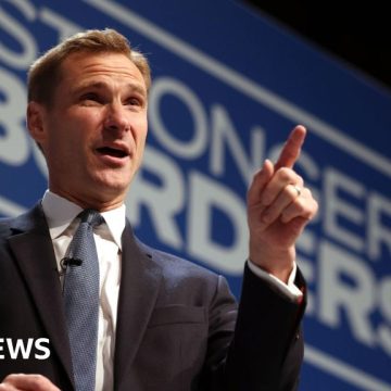 Tories promise to treble stop and search in crime hotspots