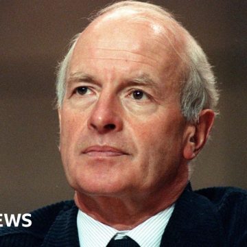Tributes paid to ex-Lincoln MP and Lib Dems founding member Tributes paid to ex-Lincoln MP and Lib Dems founding member Dick Taverne