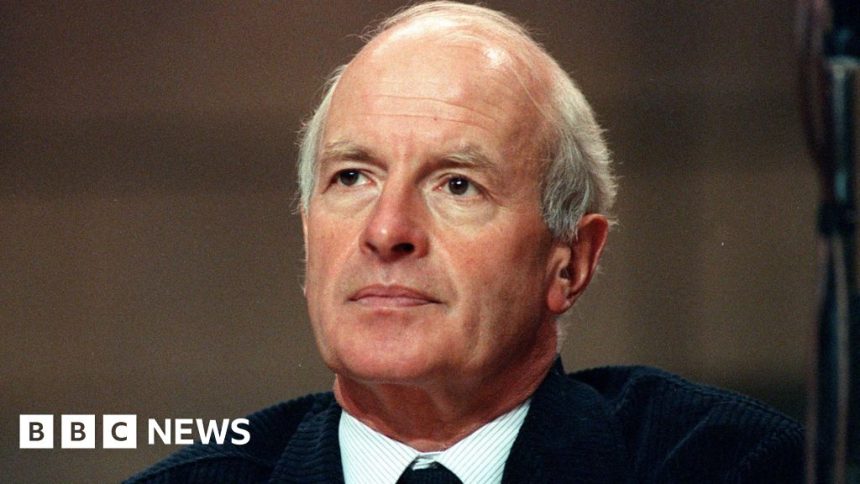 Tributes paid to ex-Lincoln MP and Lib Dems founding member Tributes paid to ex-Lincoln MP and Lib Dems founding member Dick Taverne