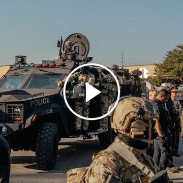 Trump Considers Invoking Insurrection Act