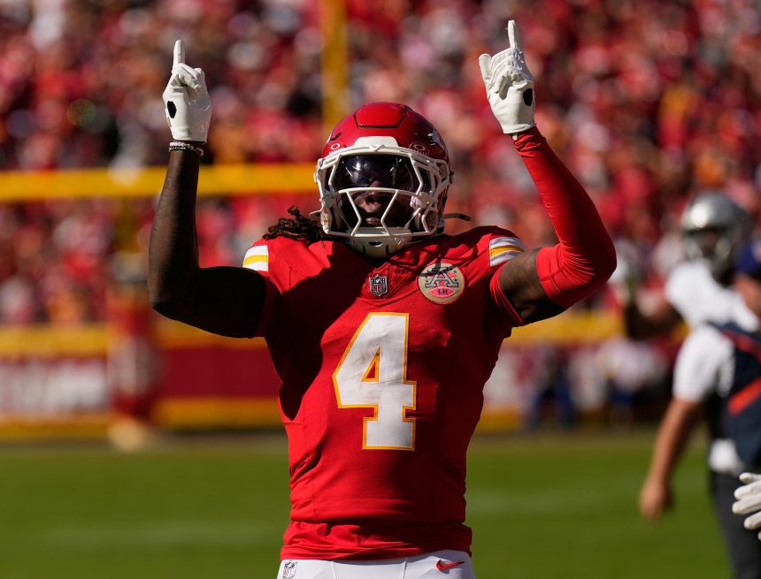 Tyreek Hill Hypes Rashee Rice, Chiefs After WR's Return in Win, 'Love to See It'