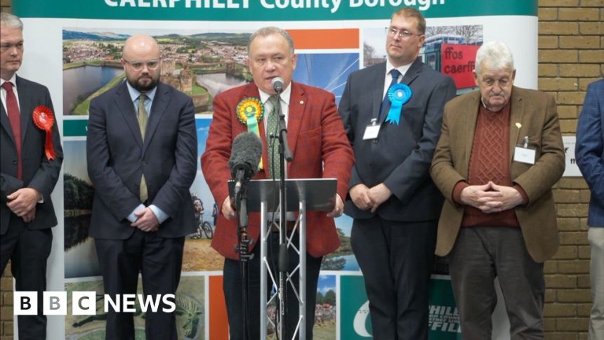 Whittle pays emotional tribute to Hefin David