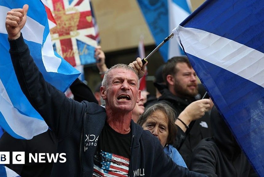 Why the right has adopted the saltire