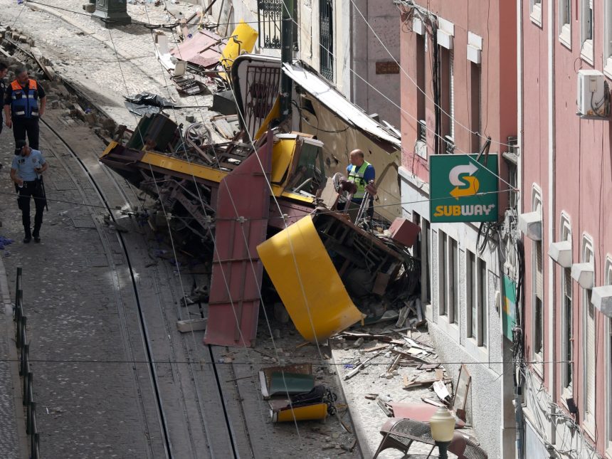 Inquiry recommends Lisbon funicular trams stay closed after September crash | Transport News