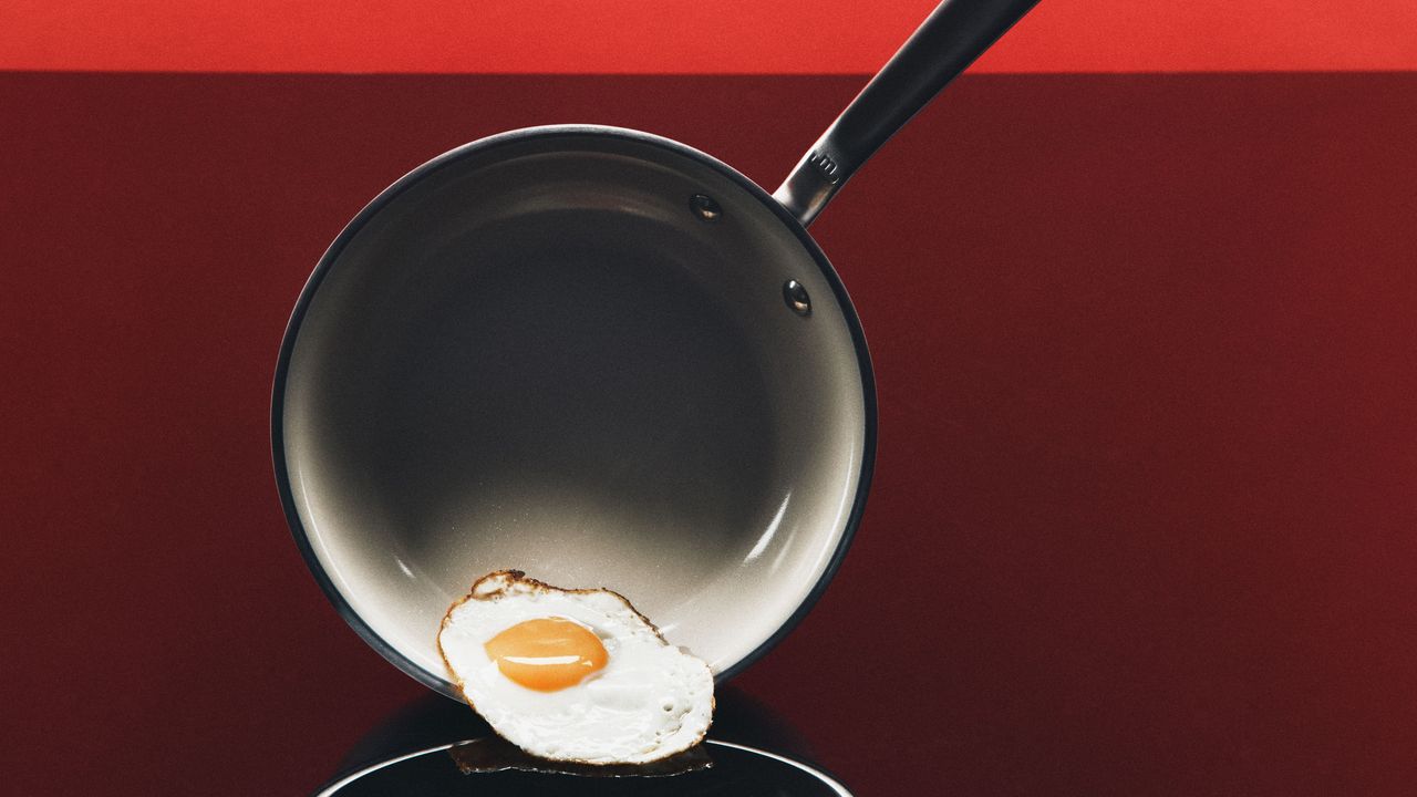 Best Nonstick Pans: Expert Recommendations for At-Home Chefs (2025)