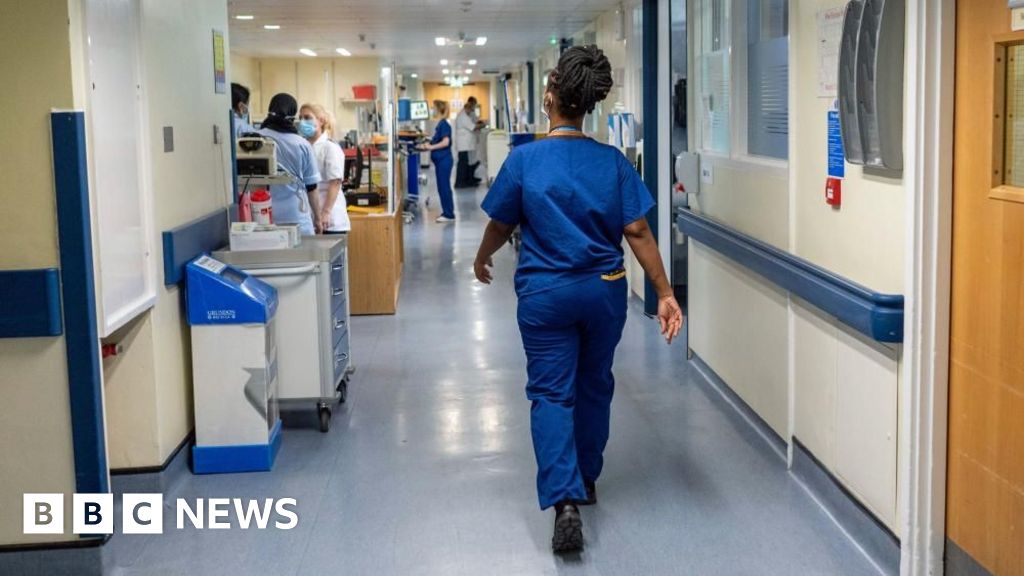 Funding NHS facilities with private finance a breach of manifesto, Labour MPs say