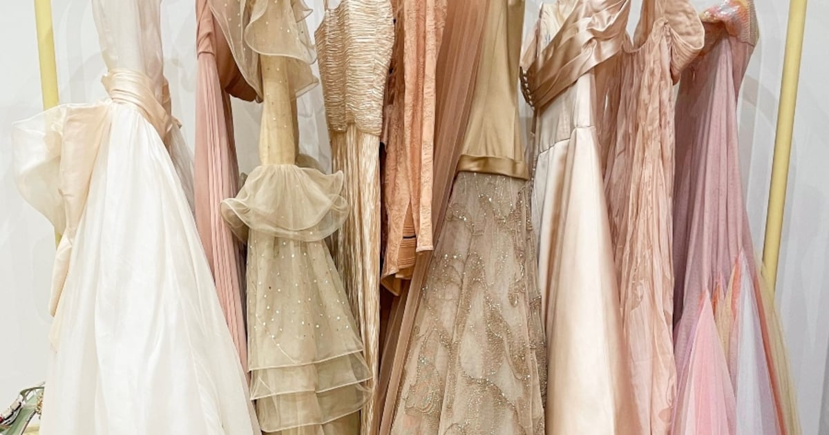 How Modern Brides Are Redefining ‘Something Old’