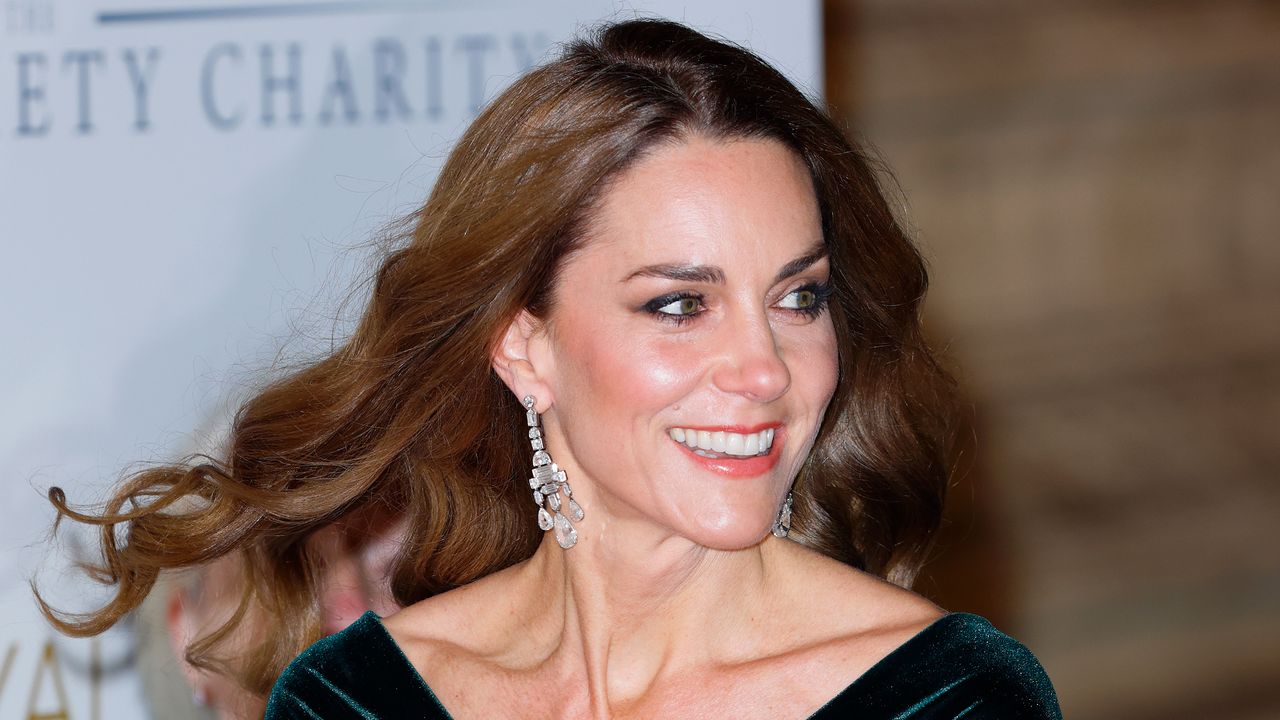 Kate Middleton’s Dazzling Chandelier Earrings Are Steeped in Royal History