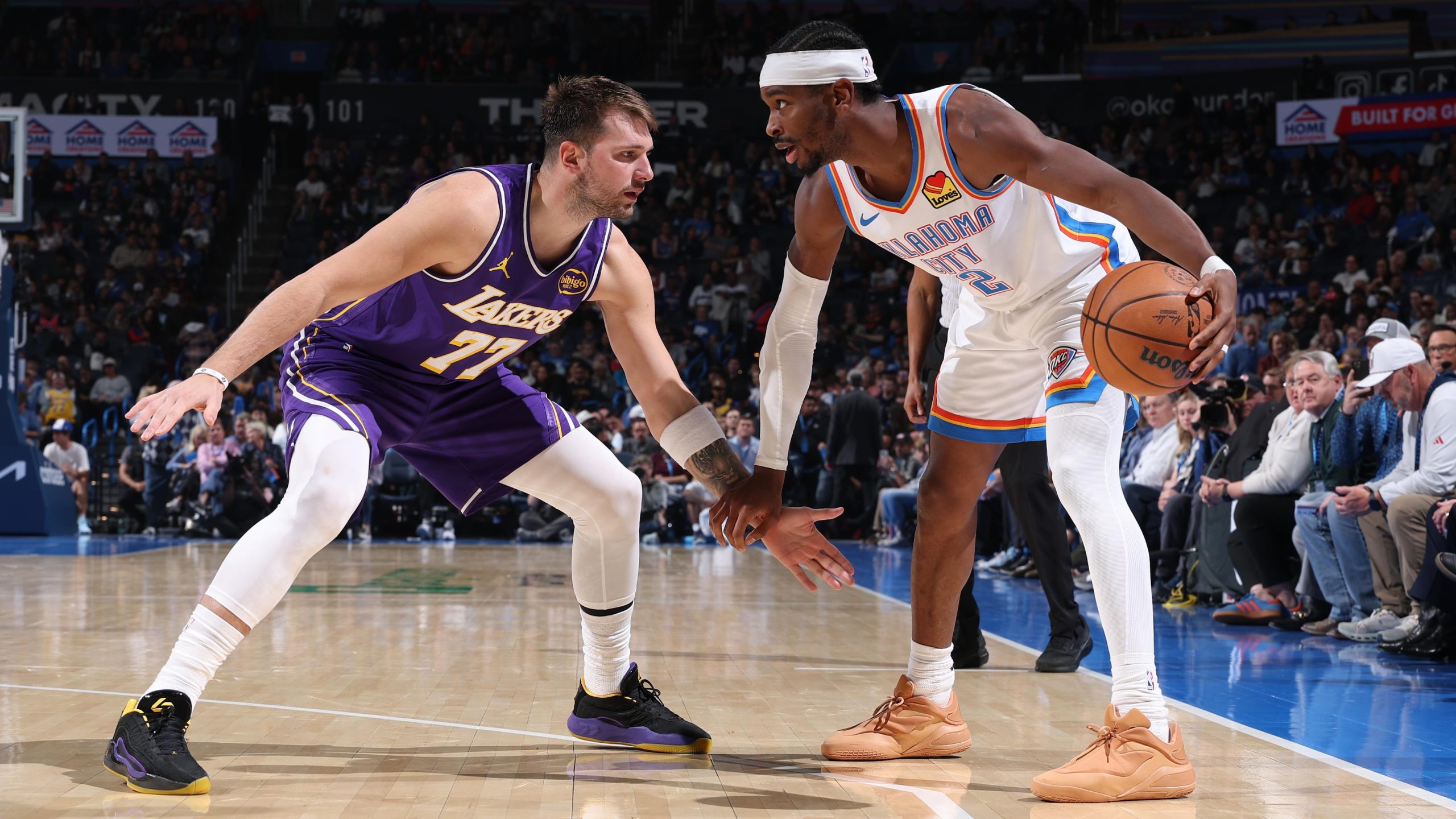 Luka Doncic, Lakers Criticized by NBA Fans During Blowout Loss to SGA, Thunder