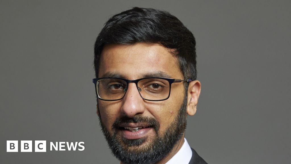 MP quits Corbyn's new left-wing party amid infighting