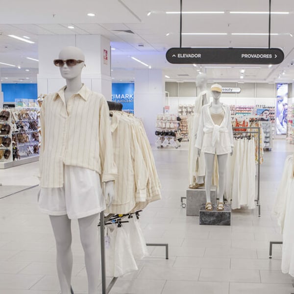 Primark sees ups and downs in latest year, owner hints at standalone spin-off for business