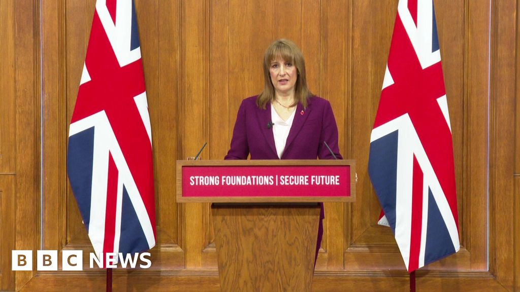 Reeves' pre-Budget speech fails to rule out tax rises