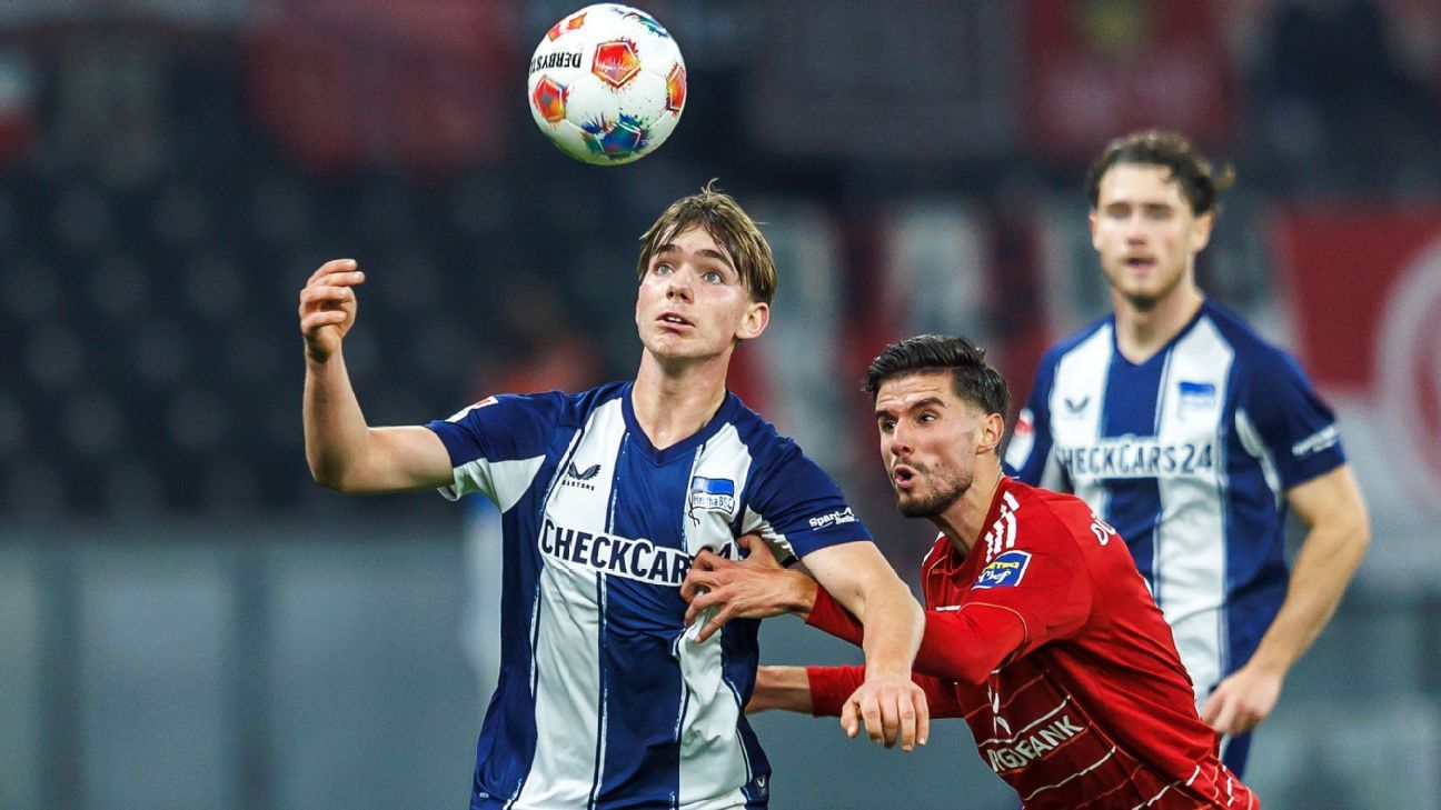 Transfer rumors, news: Man United, Arsenal eye 'next Kroos'