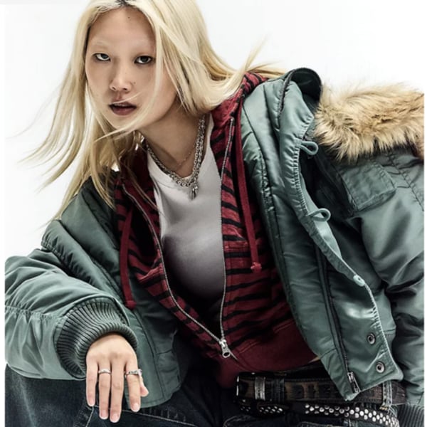 Urban Outfitters clocks another record sales quarter