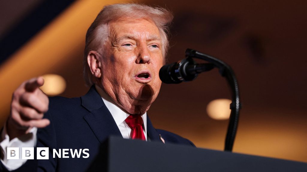 Don't let Donald Trump interfere with UK democracy, Ed Davey tells Starmer