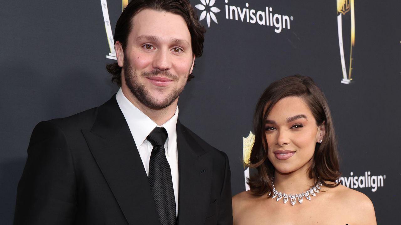 Hailee Steinfeld Is Expecting Her First Child With Husband Josh Allen