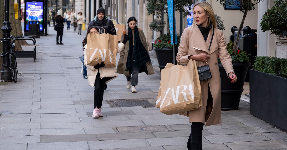 Zara Owner Inditex Set for Best Week Since 2020 on Luxury Push